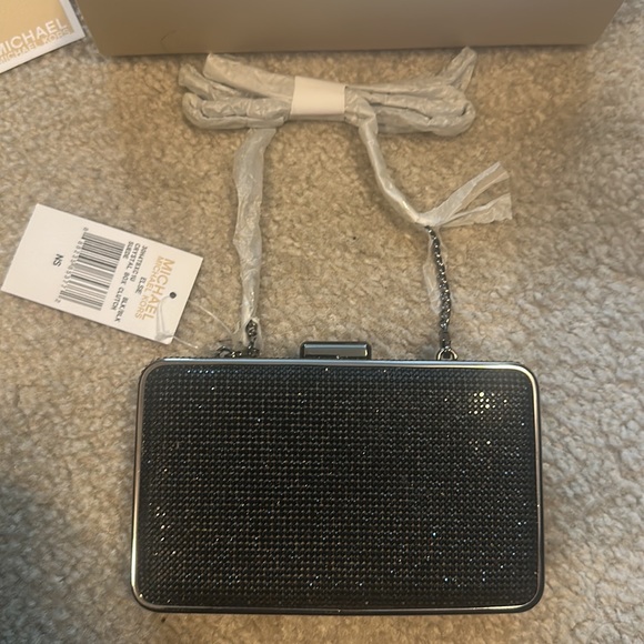 Micheal Kors crystal clutch - Picture 3 of 4